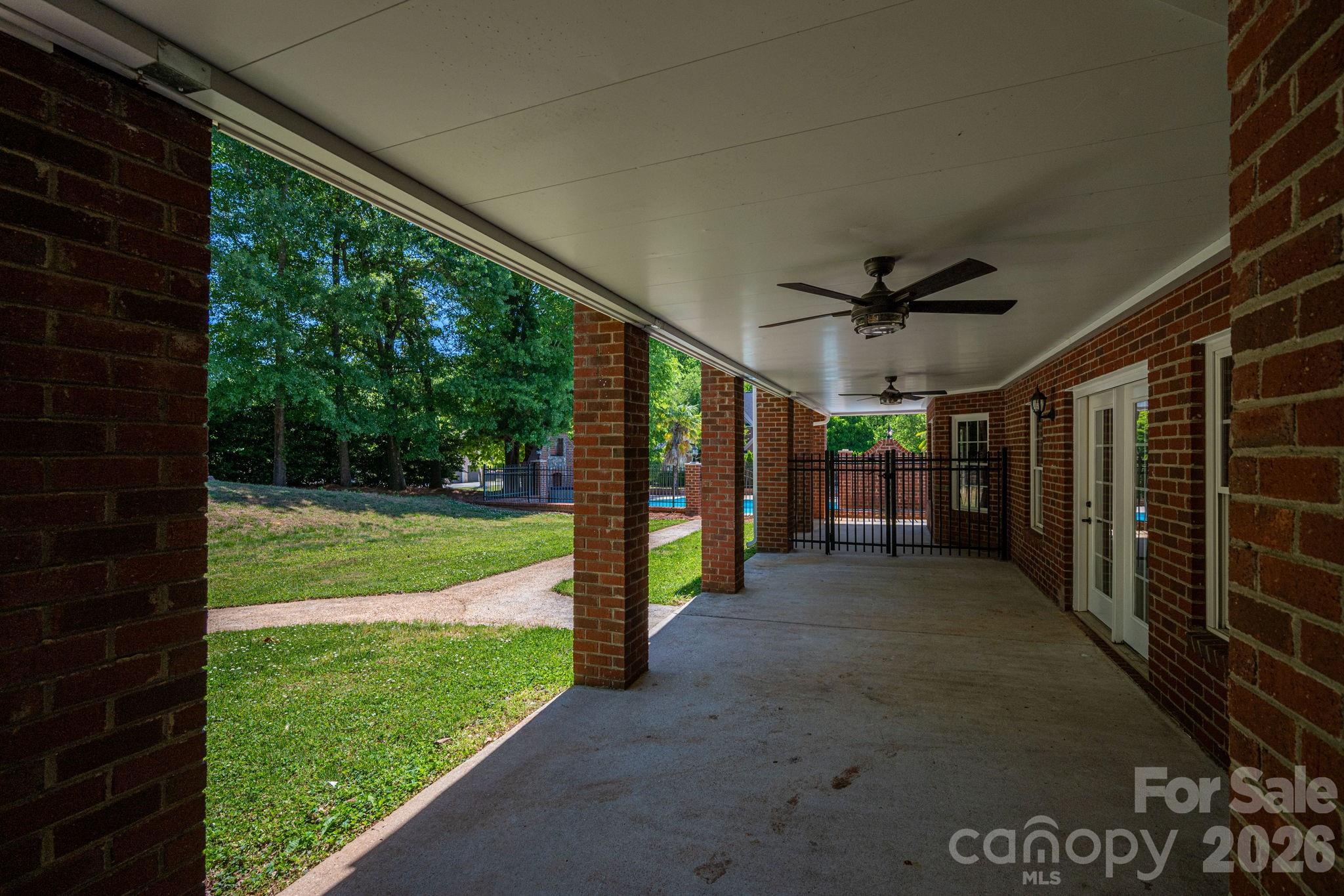 Pinsto Forest - Residential
