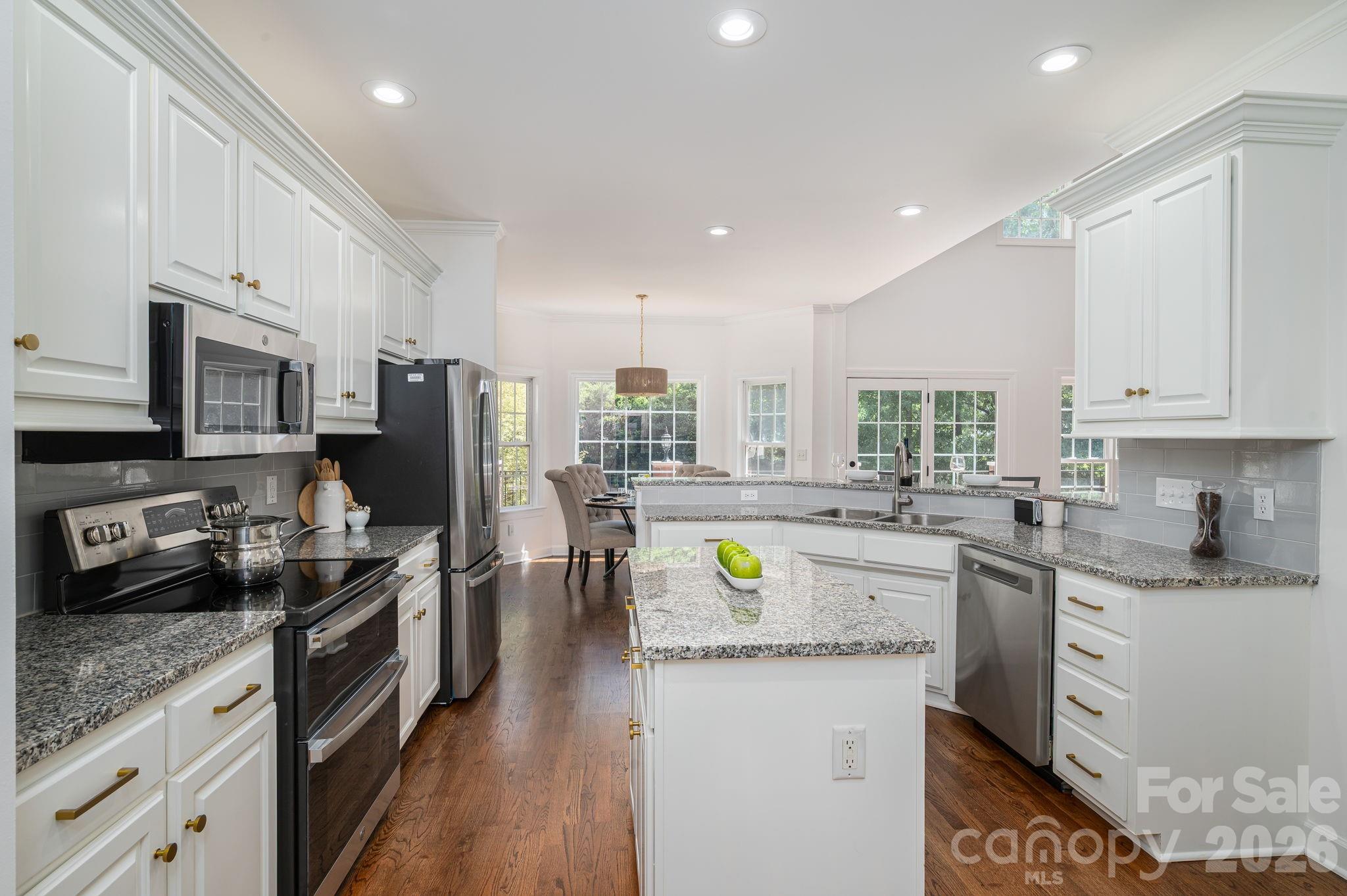 Pinsto Forest - Residential