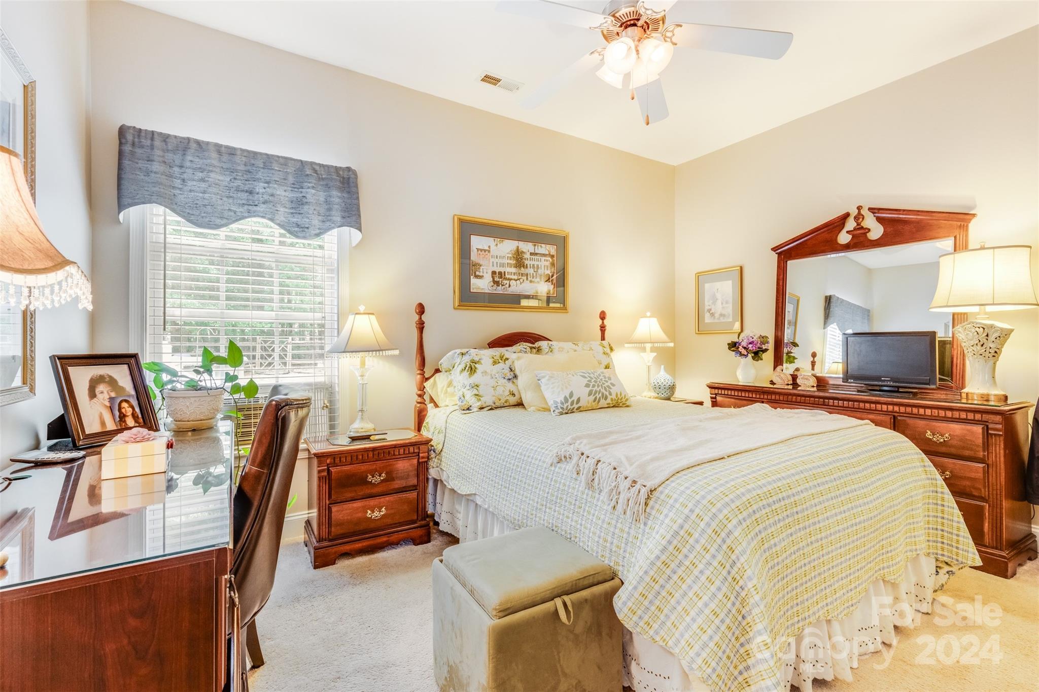 Cobblestone Village - Residential