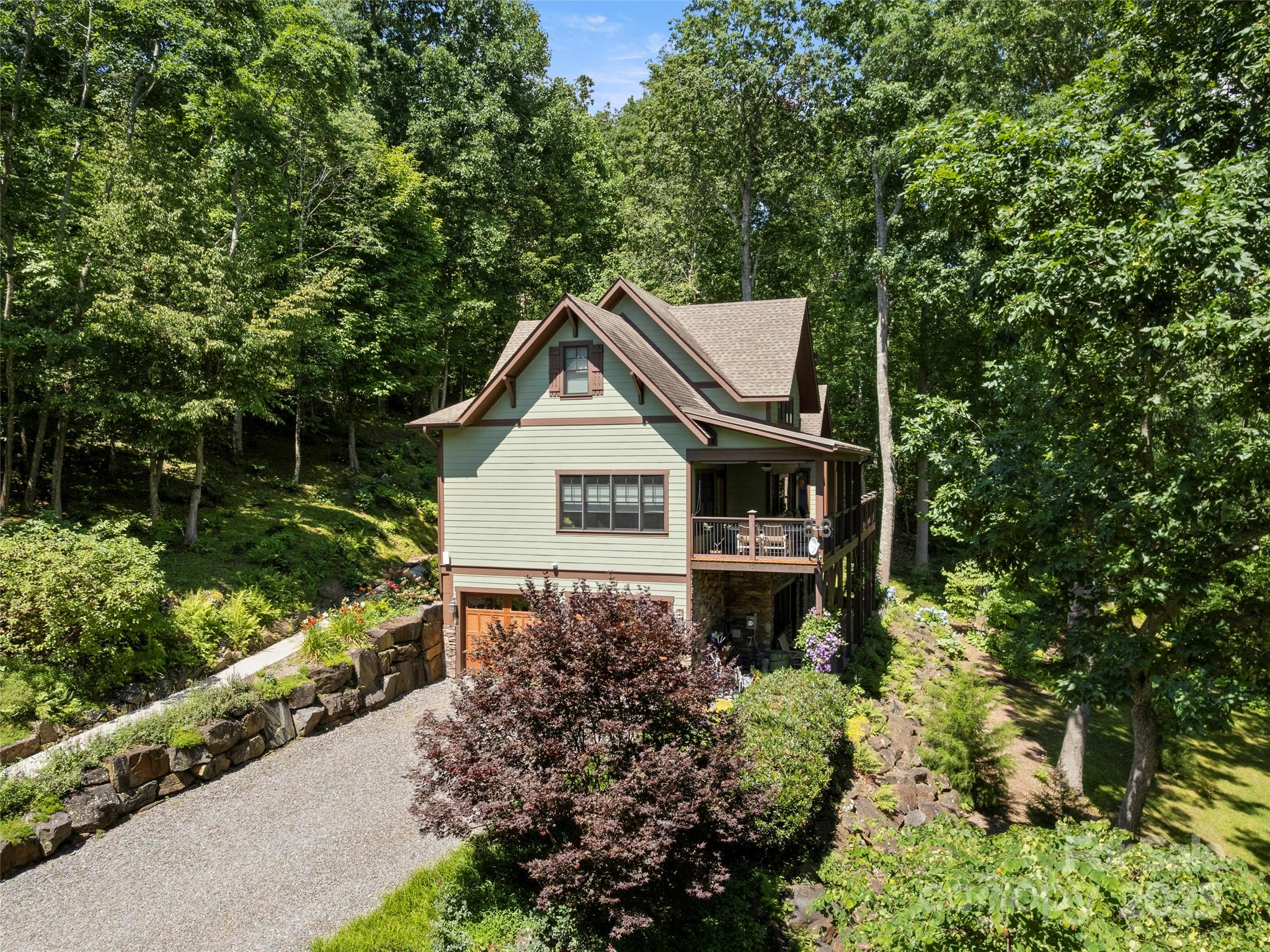 711 Winfield Drive
