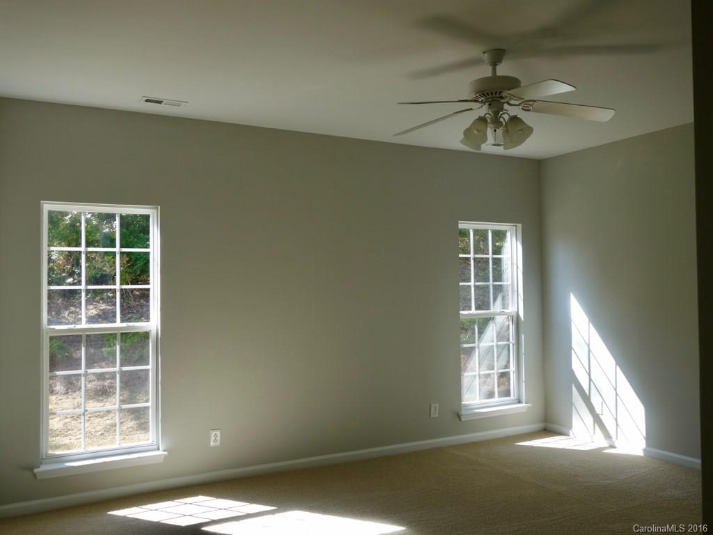 Autumn Cove At Lake Wylie - Residential