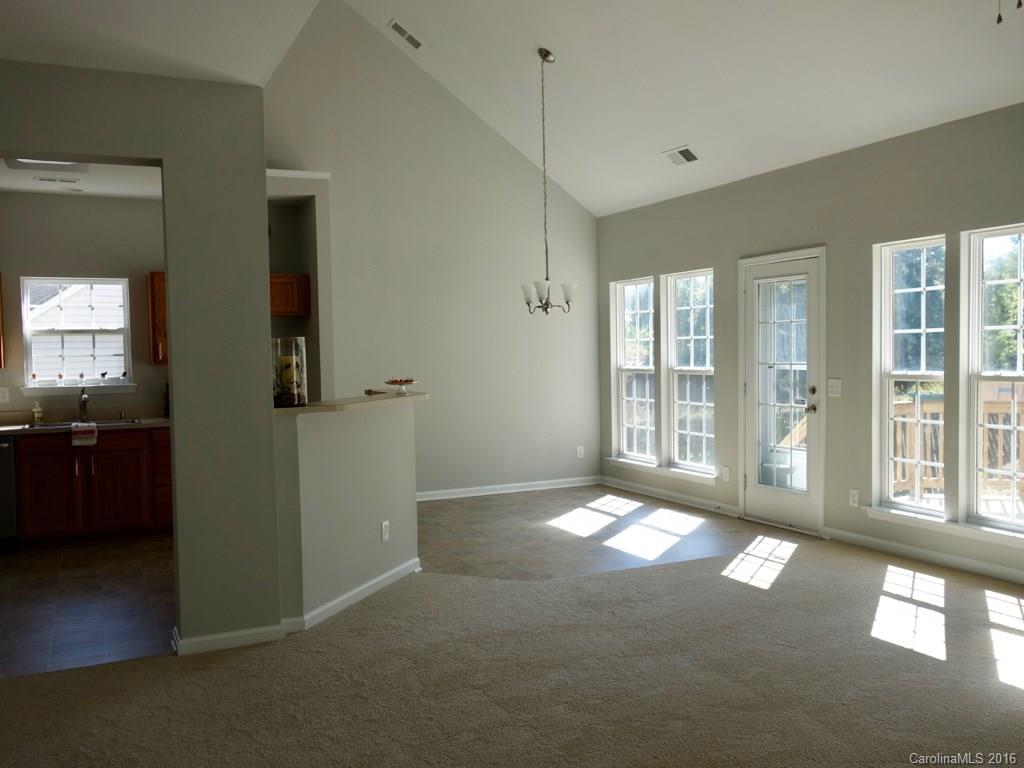 Autumn Cove At Lake Wylie - Residential