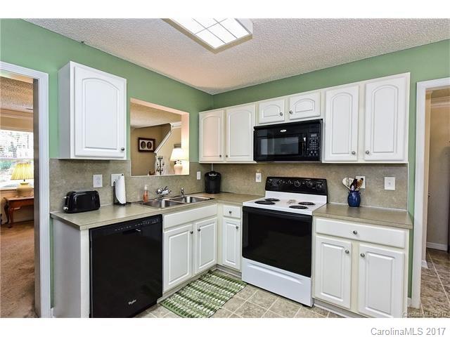 Crestdale Crossing - Residential Lease