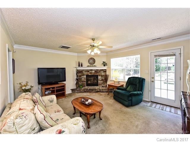 Crestdale Crossing - Residential Lease