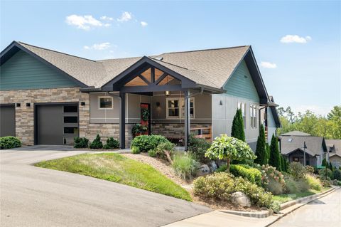 Photo of 301 Ava Lane, Asheville, NC 28804 (MLS # 4349899)