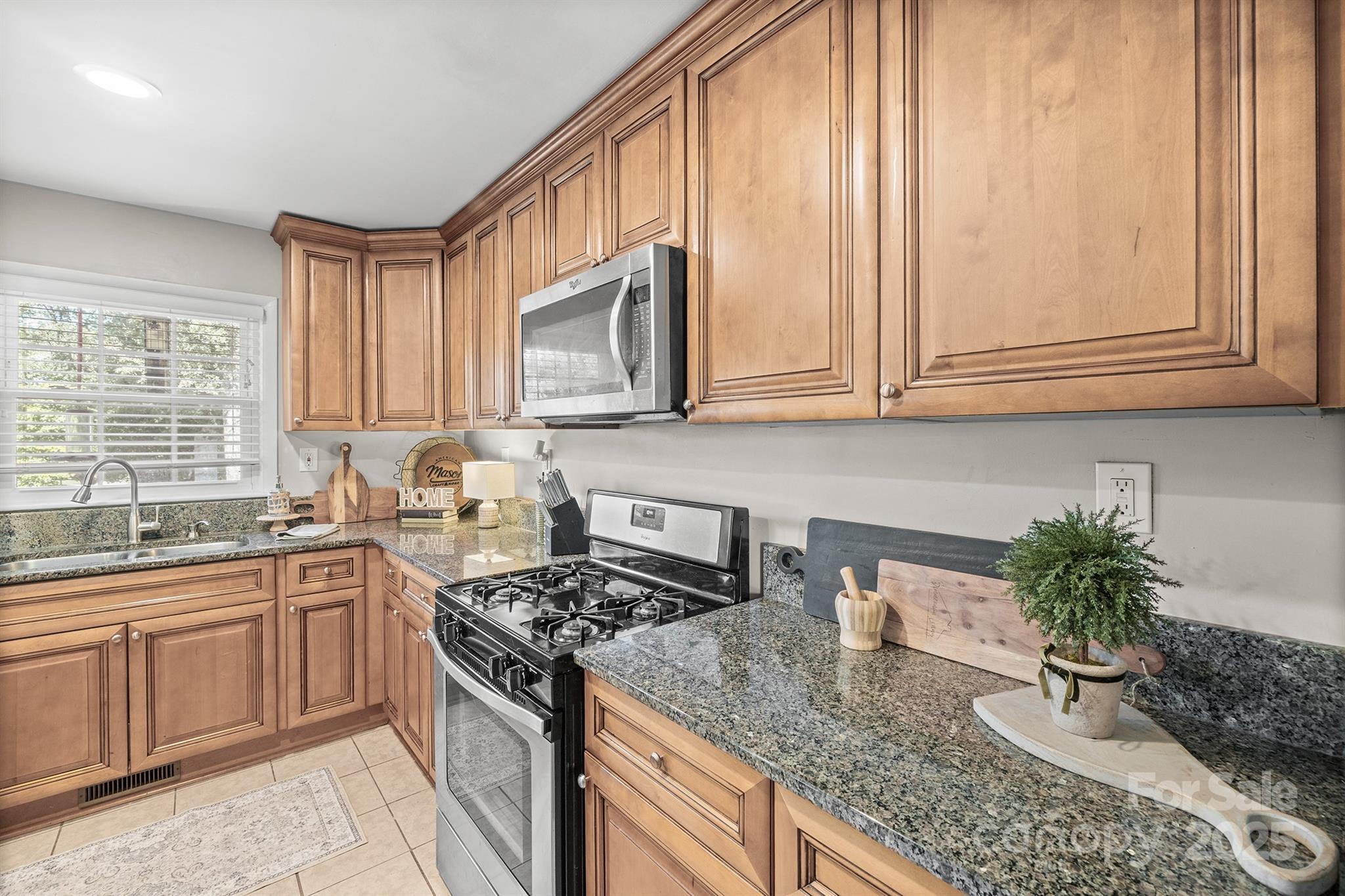 Montclaire - Residential