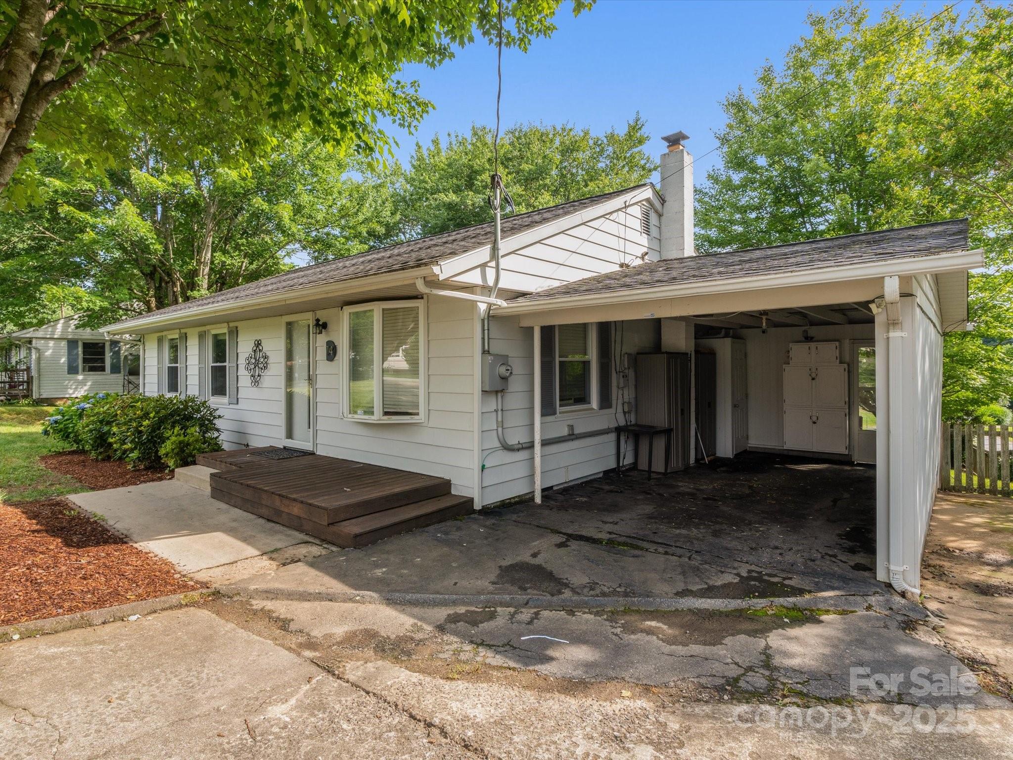 74 Hi Alta Avenue