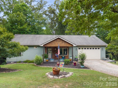 Photo of 34 Grandview Court, Asheville, NC 28806 (MLS # 4403458)