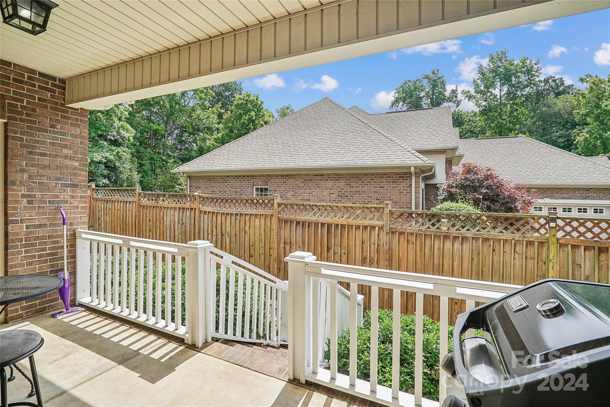 College Place - Residential