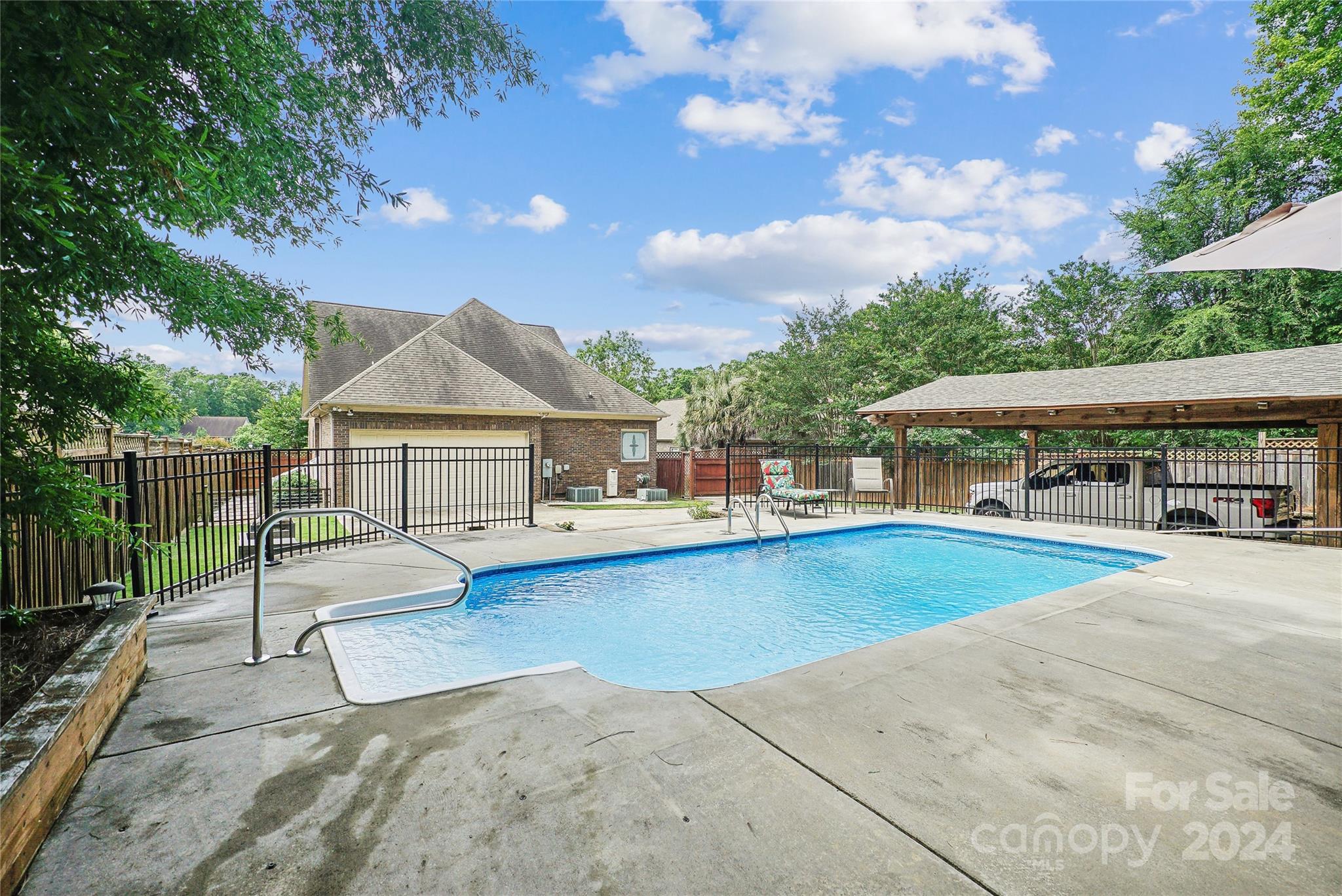 College Place - Residential