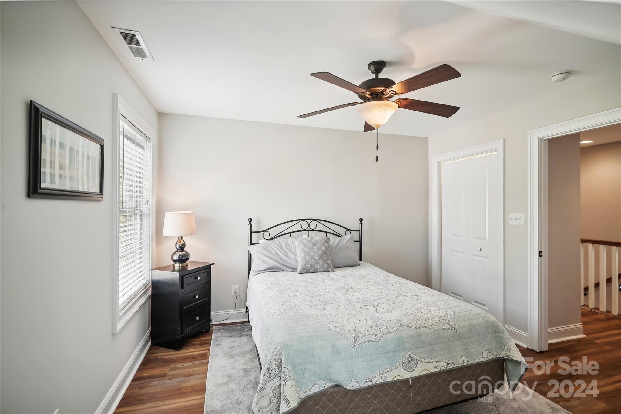 College Place - Residential