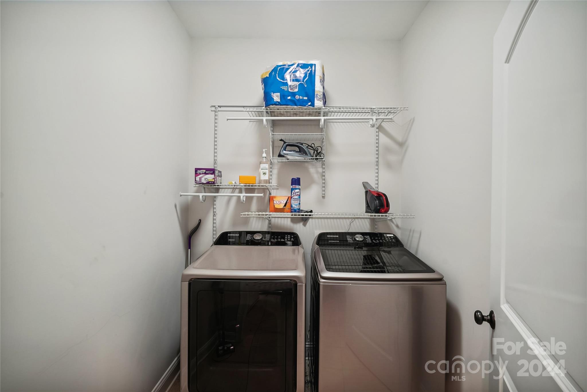 College Place - Residential