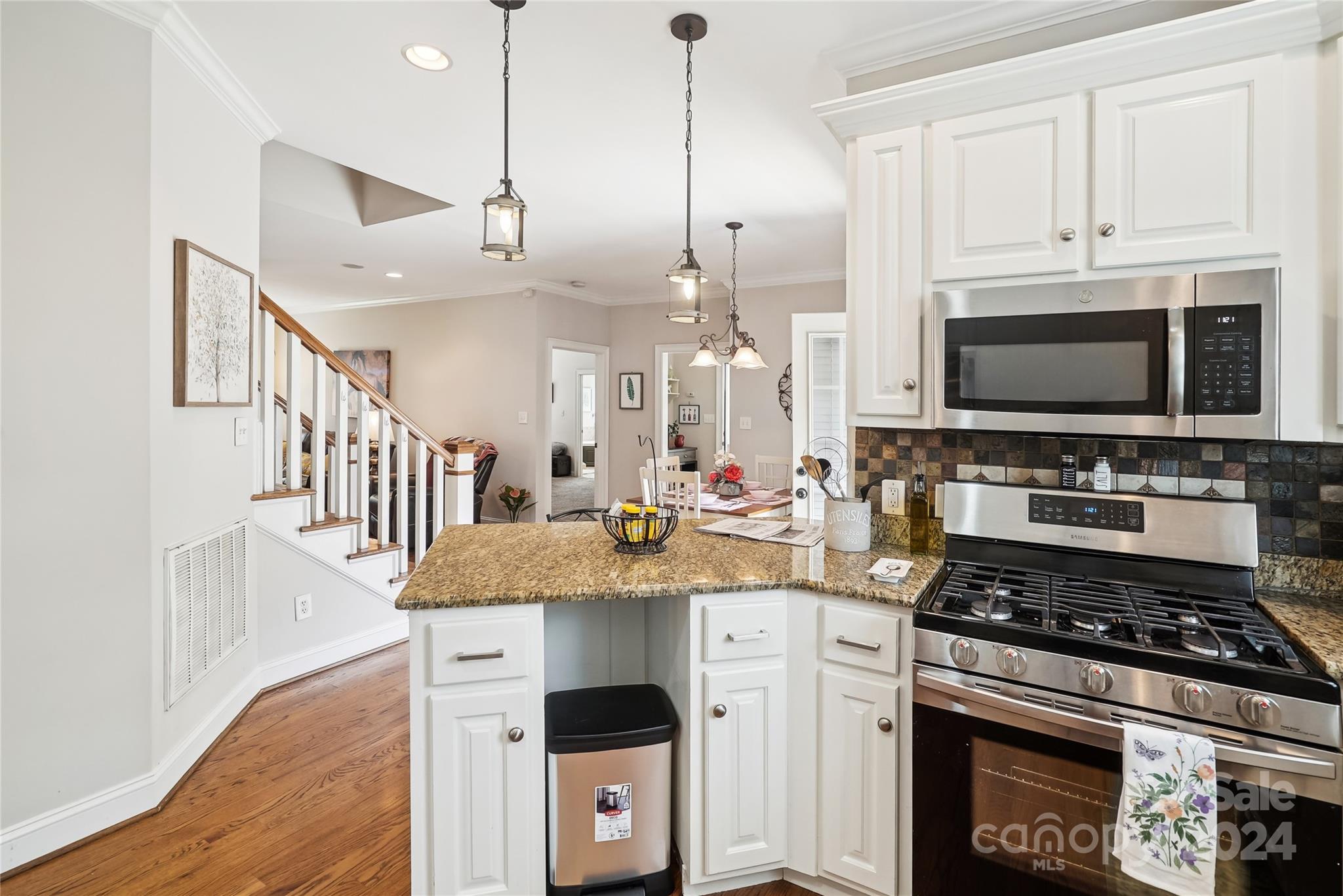 College Place - Residential