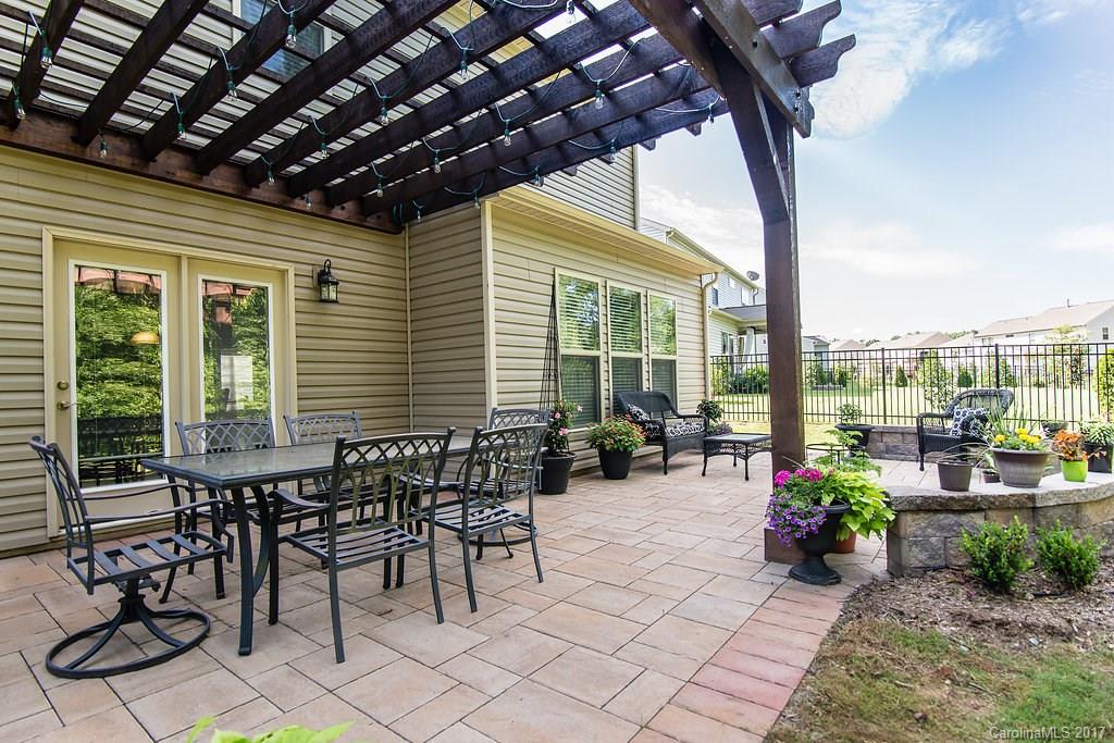 Audubon Lake - Residential