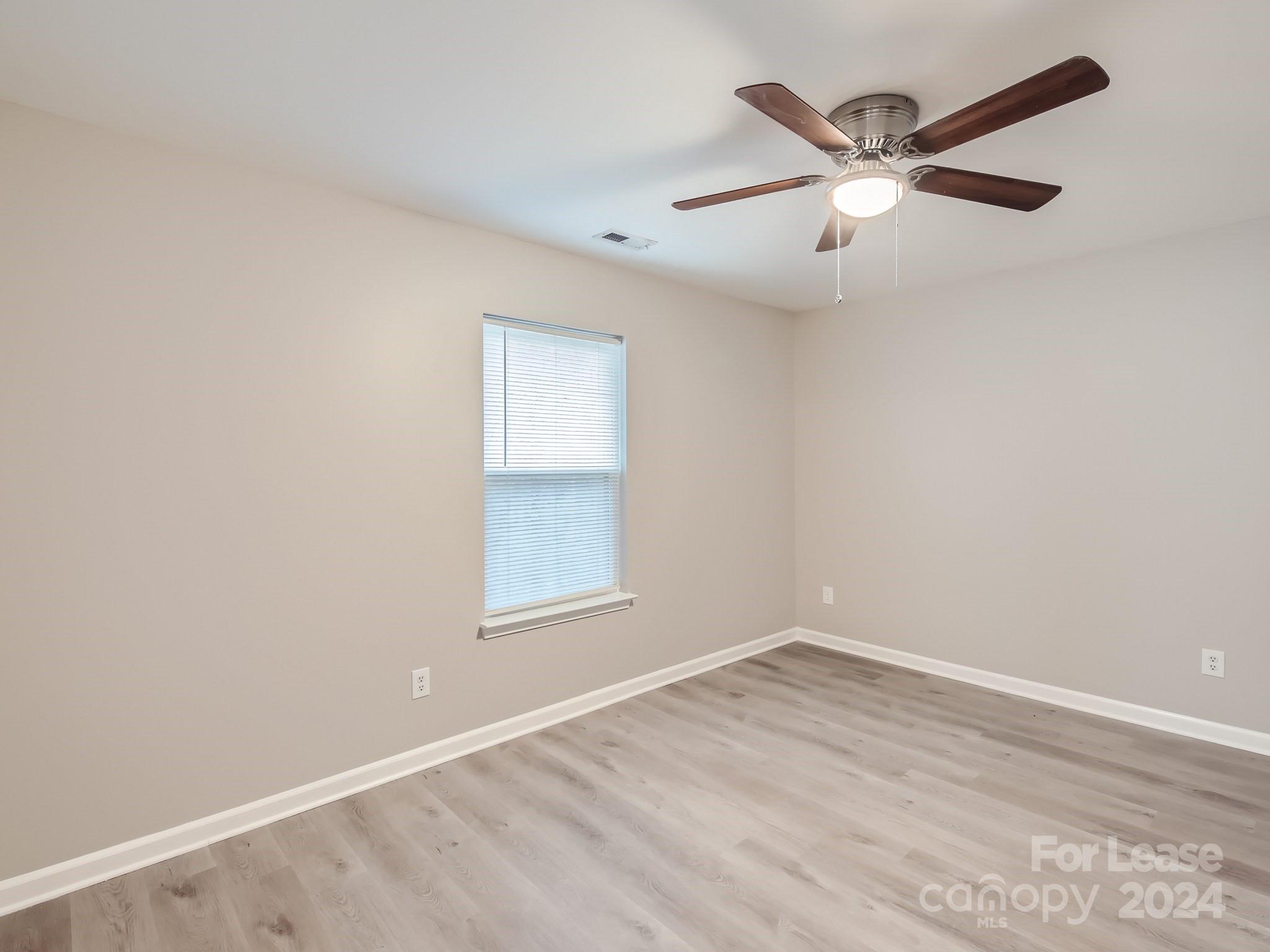 Village Green at Wellsbrook - Residential Lease