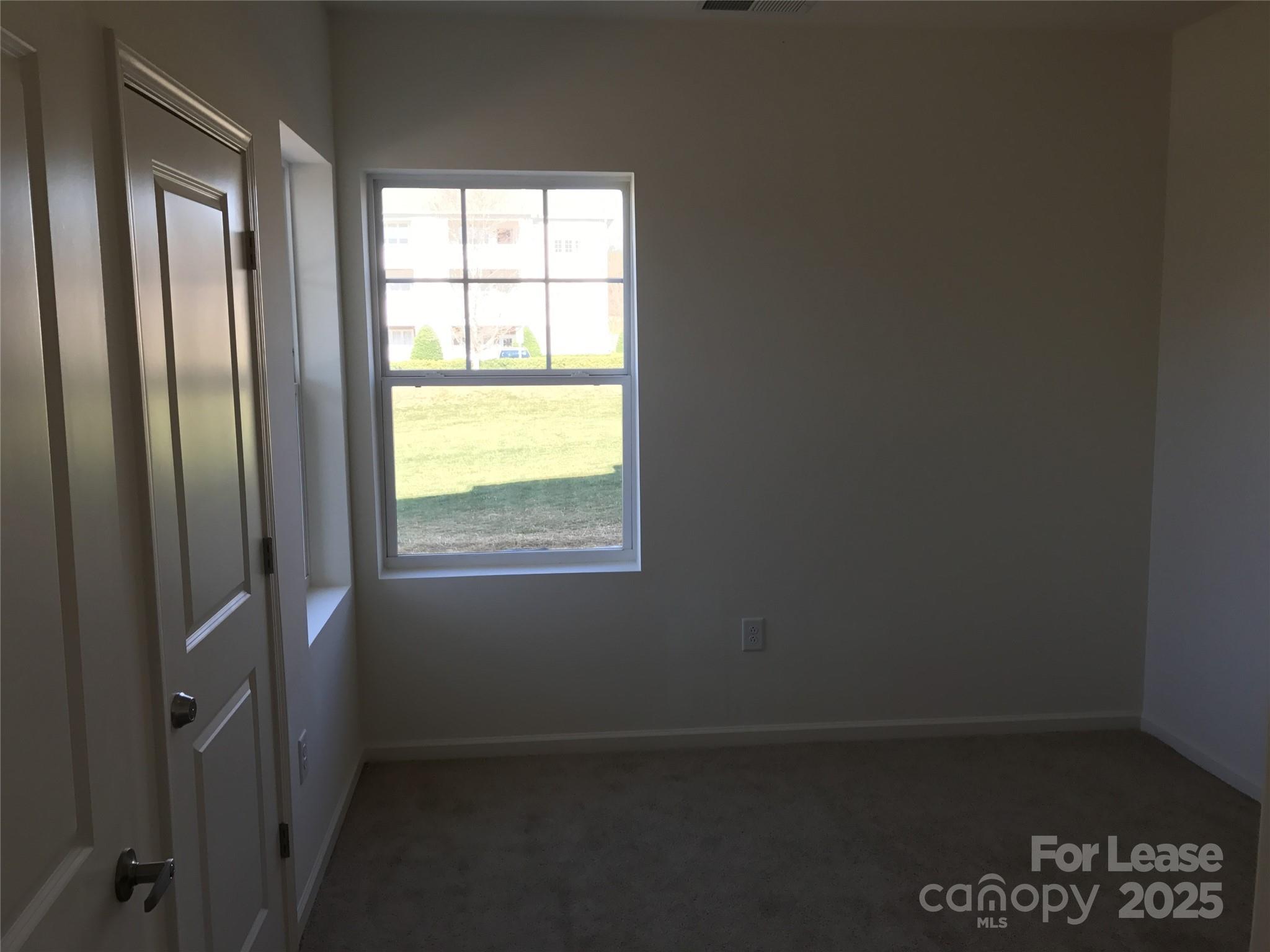 Oakhurst - Residential Lease