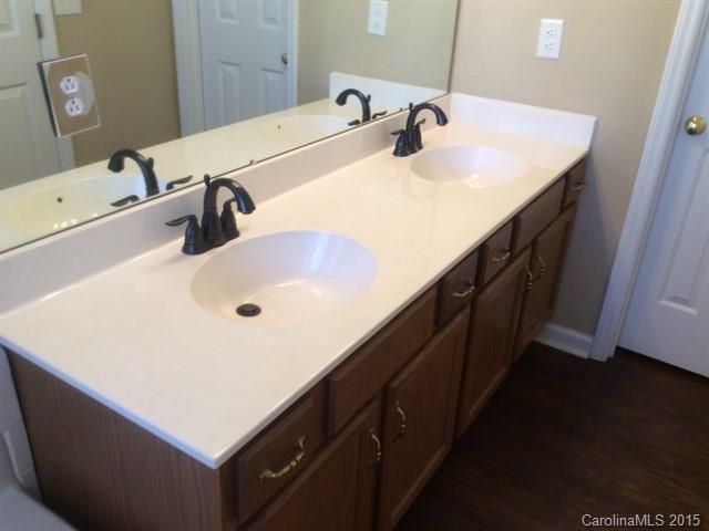 Claiborne Woods - Residential Lease