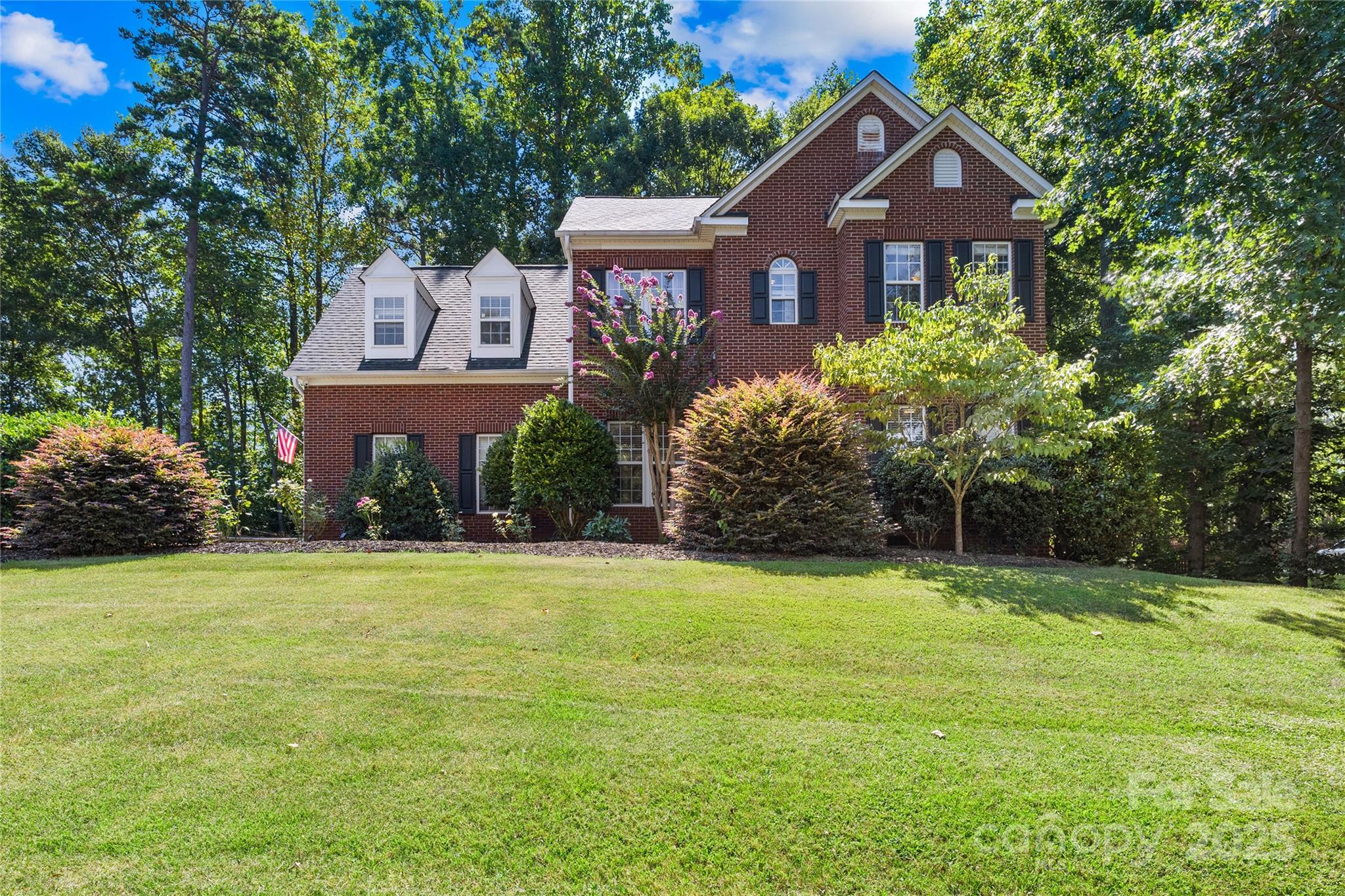 1013 Muirfield Drive