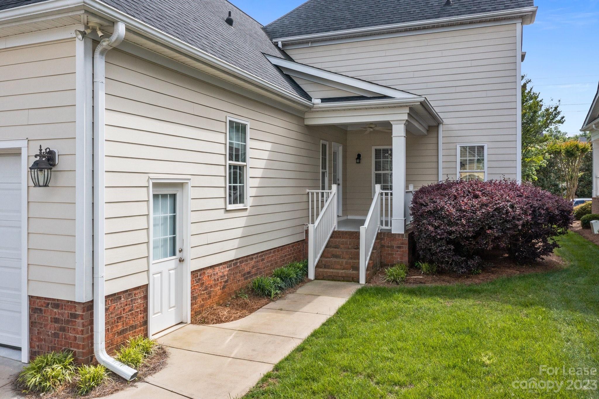 Kellswater Bridge - Residential Lease