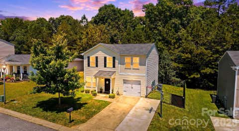 Photo of 3938 Hemingway Drive NW, Hickory, NC 28601 (MLS # 4389745)