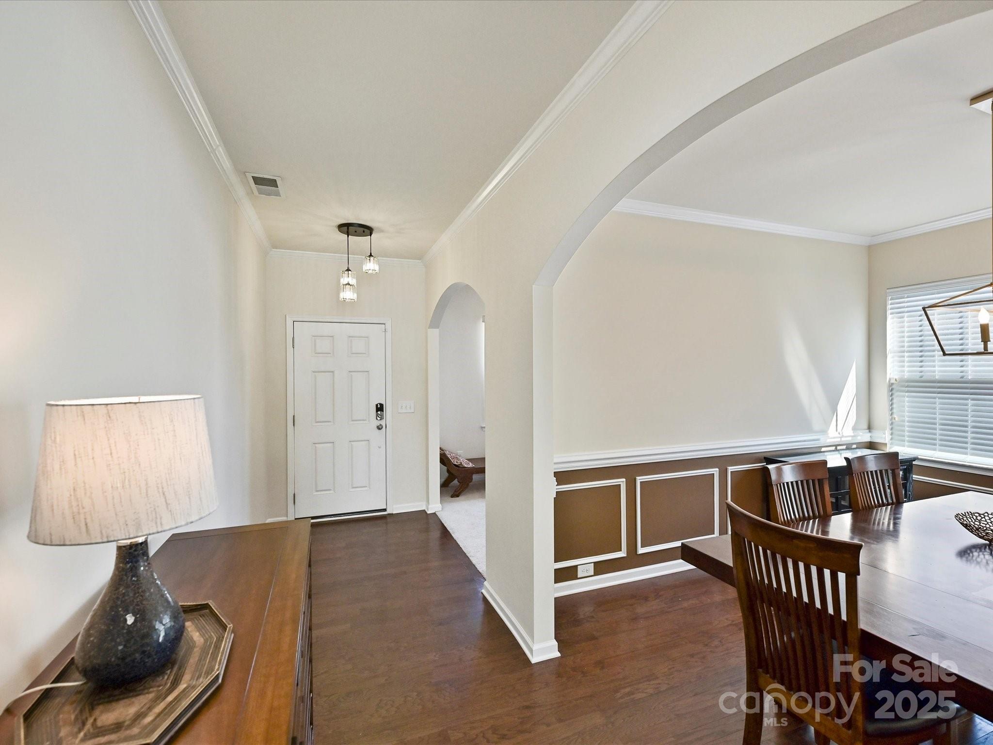 11621 Red Knoll Lane