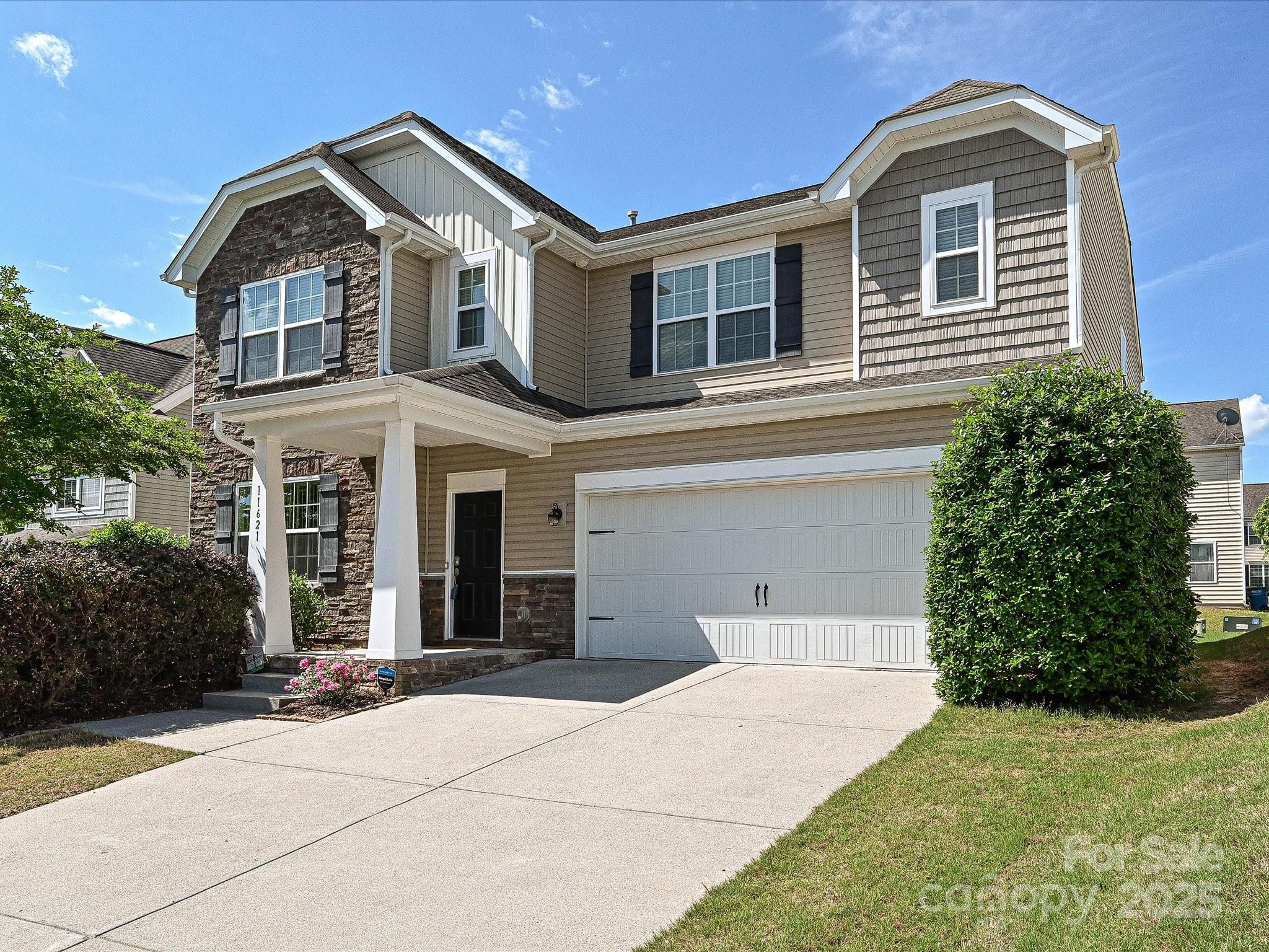 11621 Red Knoll Lane
