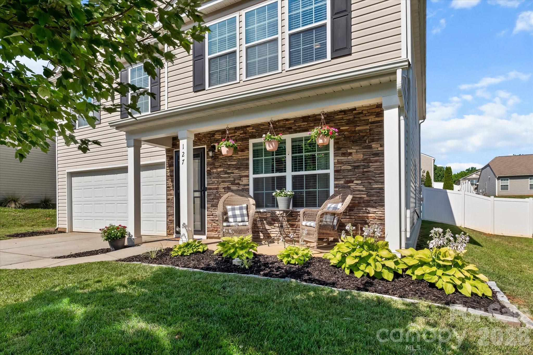 127 Harvest Pointe Drive