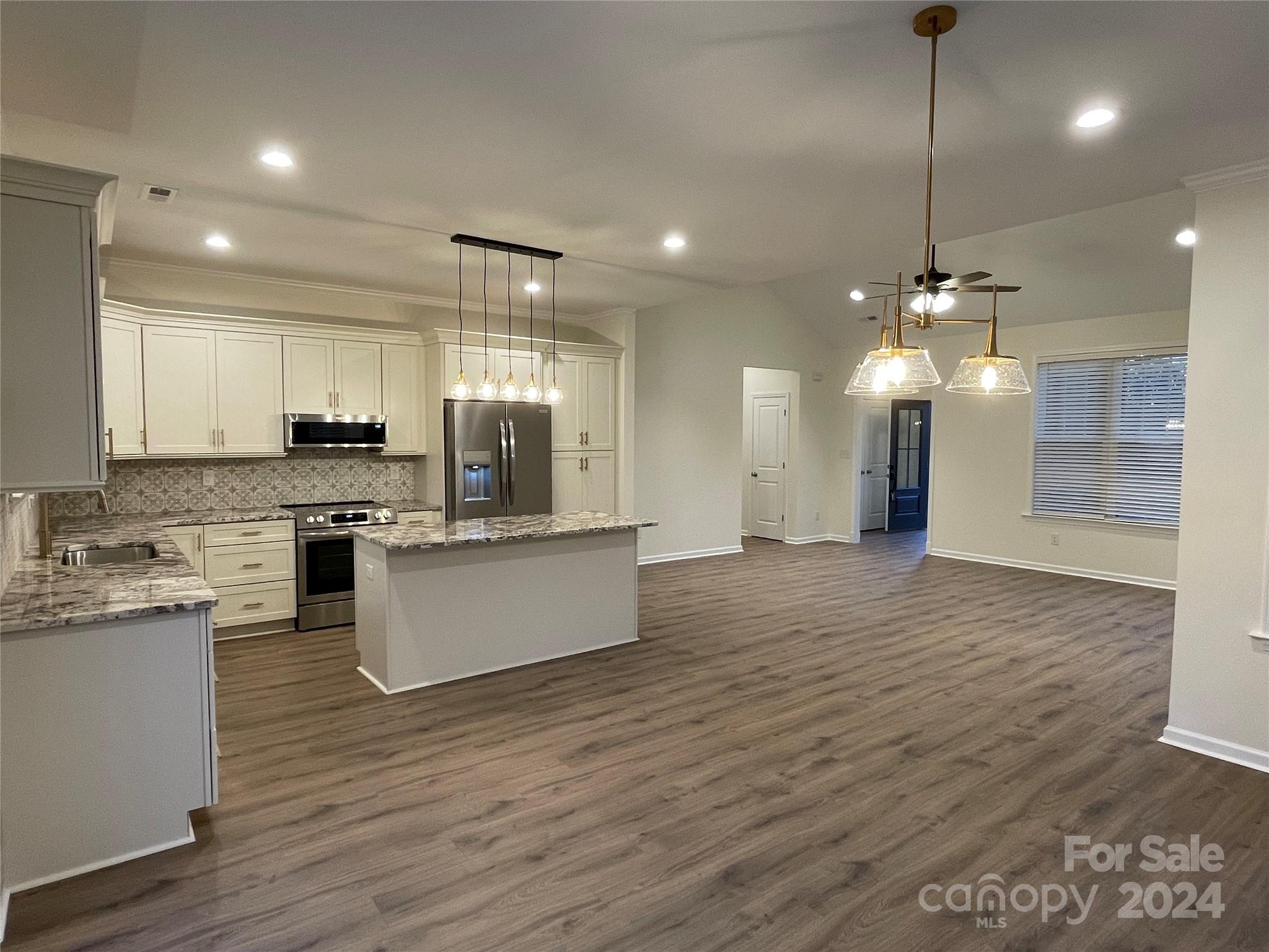 Stonewall Jackson Park - Residential