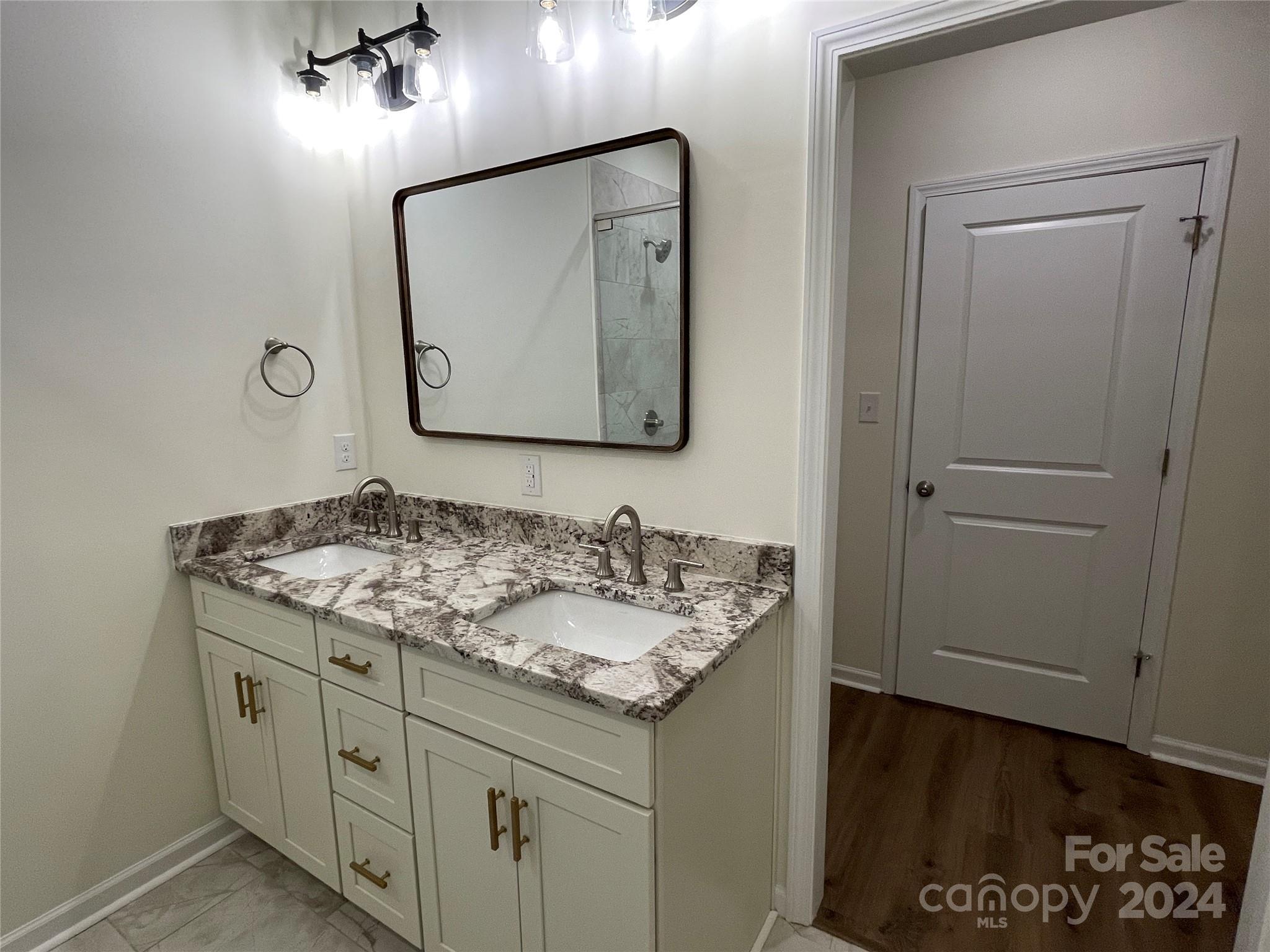 Stonewall Jackson Park - Residential