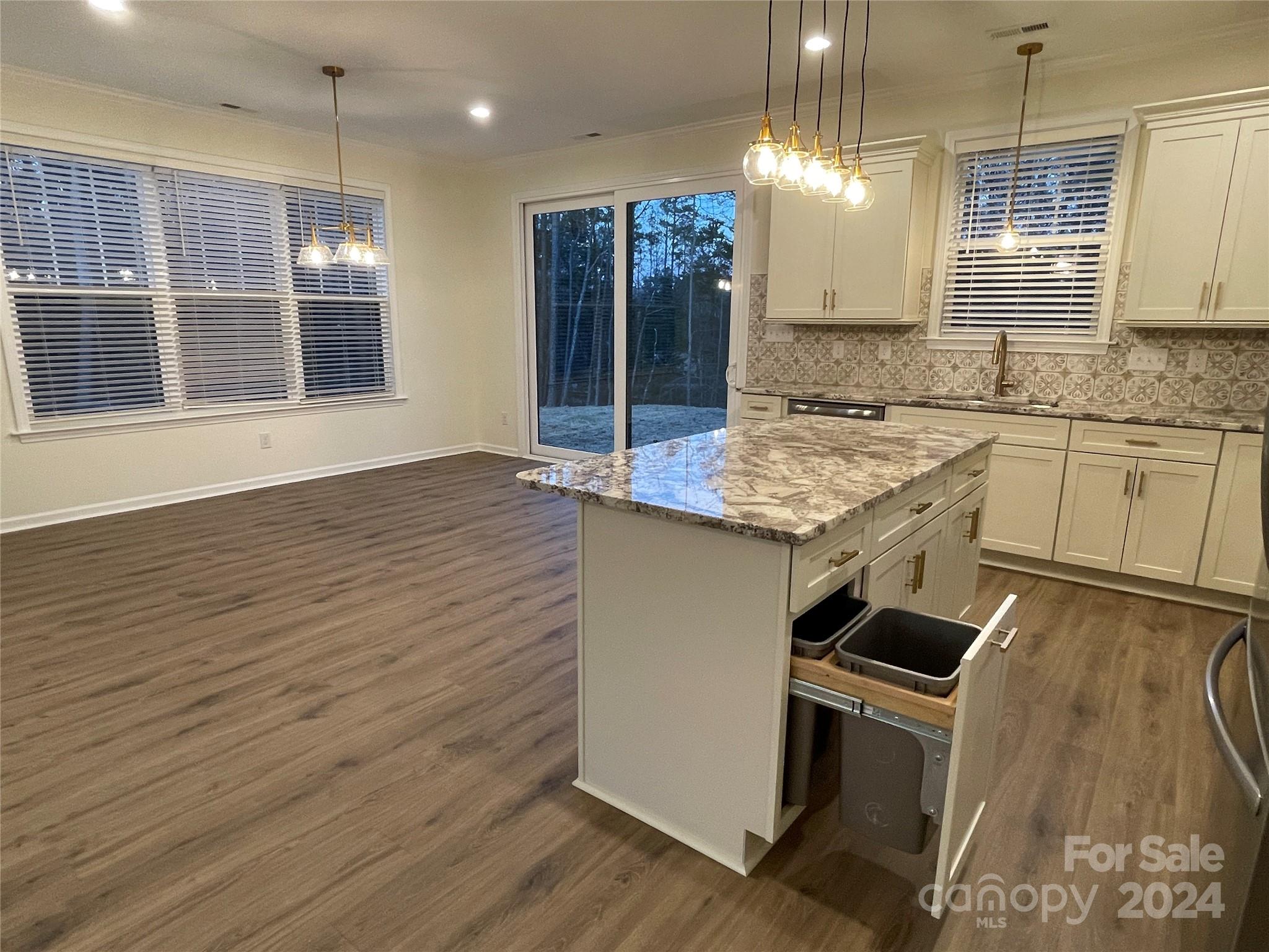 Stonewall Jackson Park - Residential