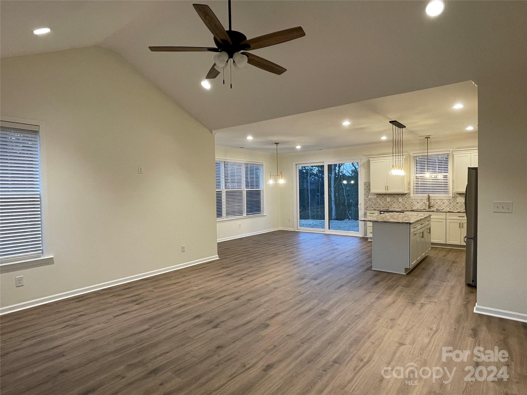 Stonewall Jackson Park - Residential