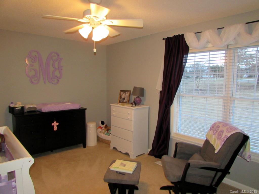 Quail Lakes - Residential