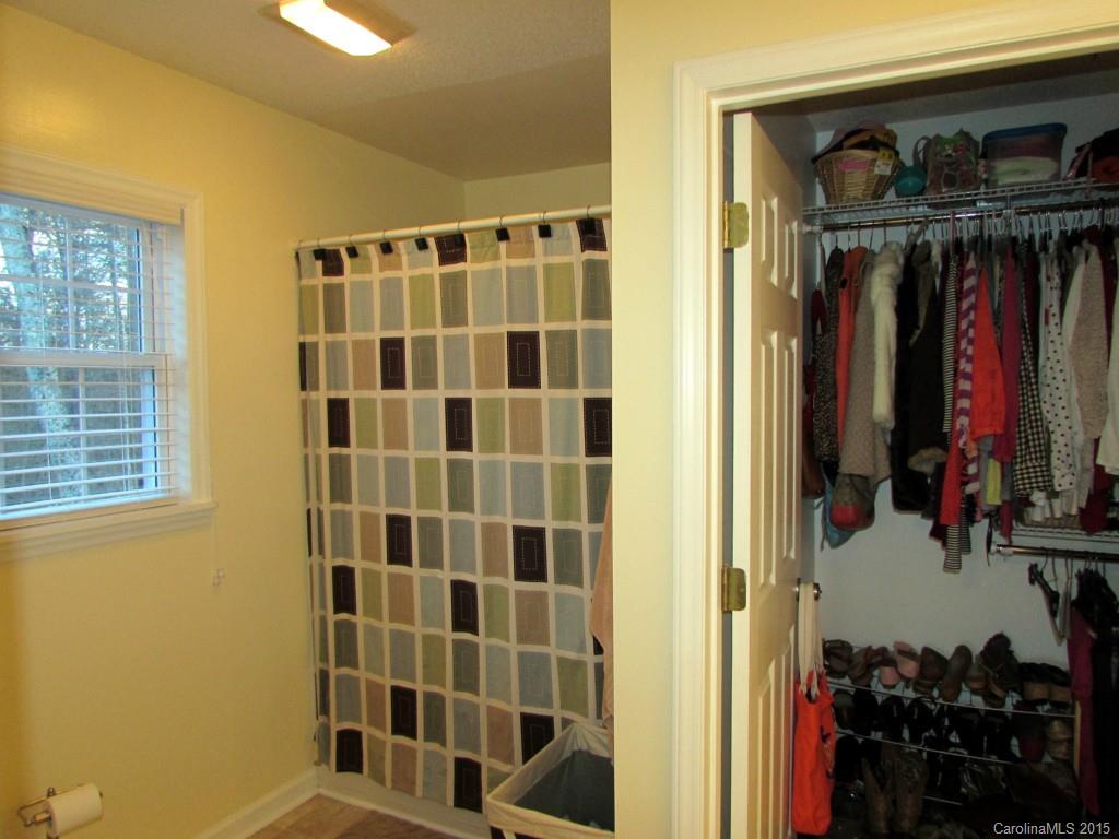 Quail Lakes - Residential