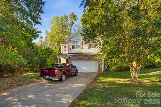 1523 Beaufort Court, photo 2 of 29