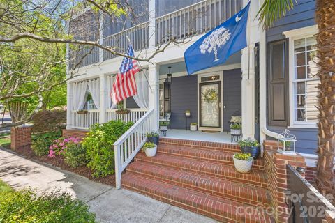 Photo of 816 Victorian Way, Fort Mill, SC 29708 (MLS # 4373653)