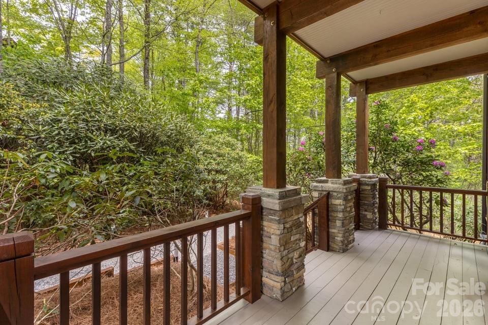 Bearfoot at Flat Mountain - Residential