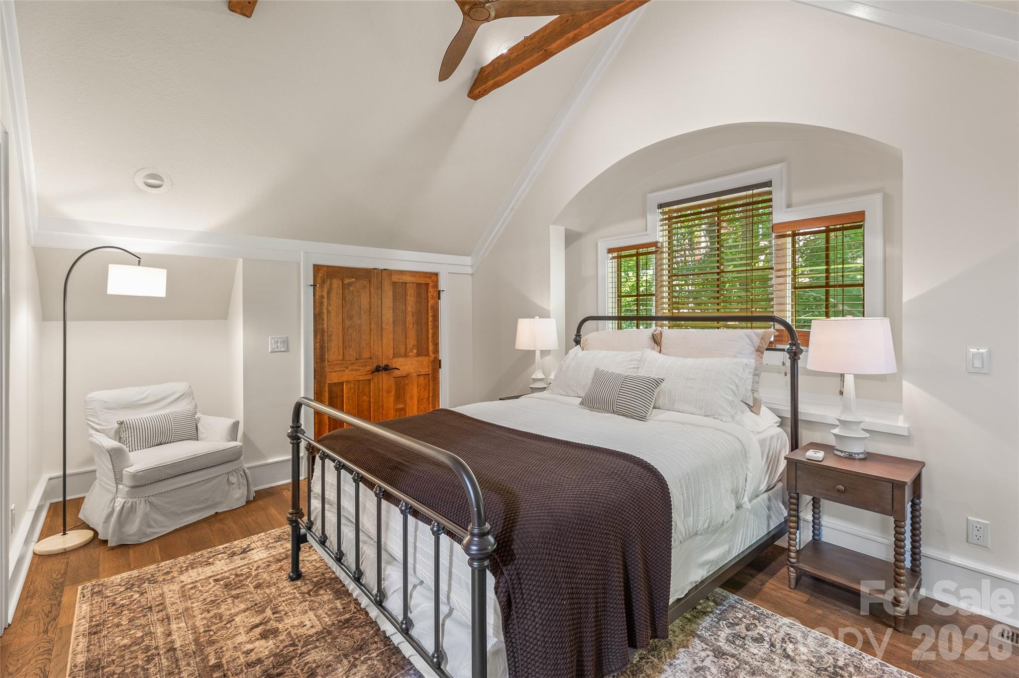 Bearfoot at Flat Mountain - Residential