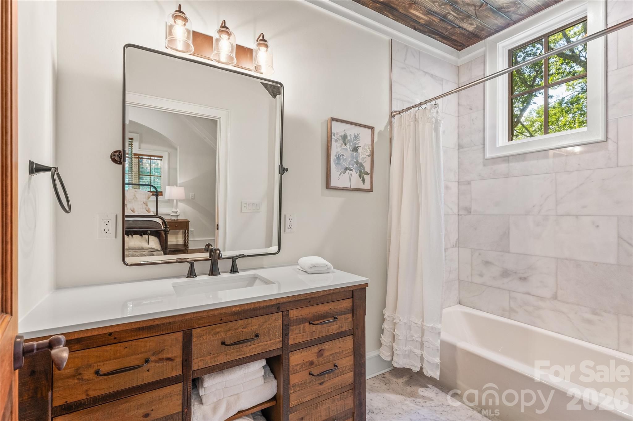 Bearfoot at Flat Mountain - Residential
