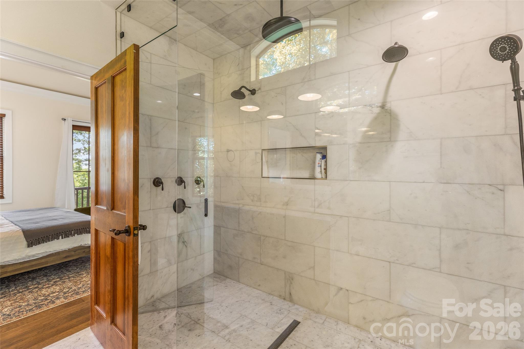 Bearfoot at Flat Mountain - Residential