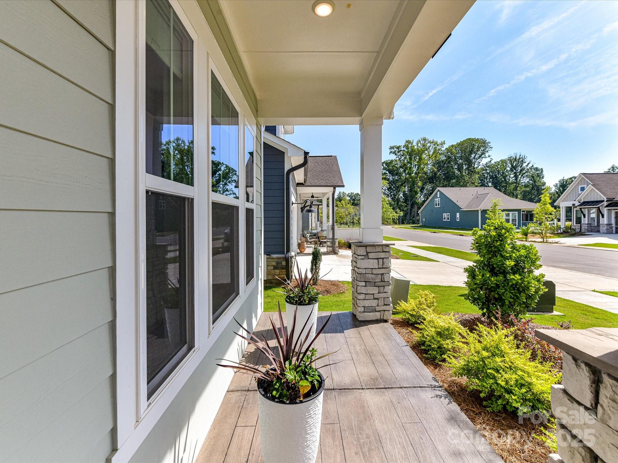 1120 Idyllic Lane