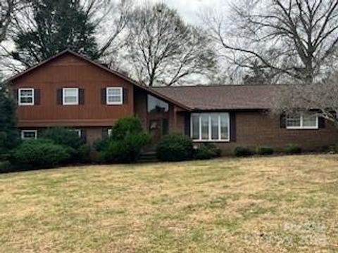 Photo of 10119 Littlefield Road, Charlotte, NC 28214 (MLS # 4327547)