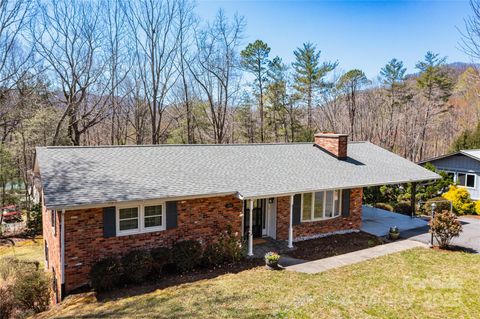 101 Jeanie Avenue Black Mountain NC 28711