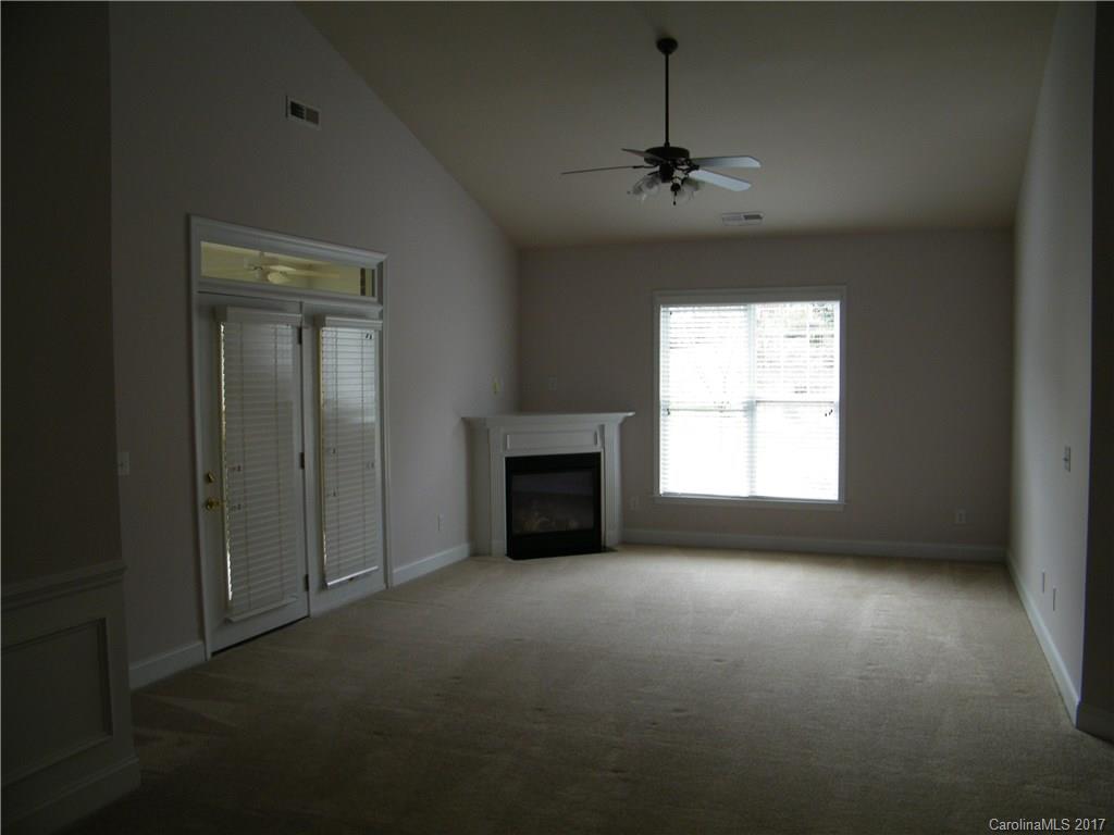 Highland Creek - Residential