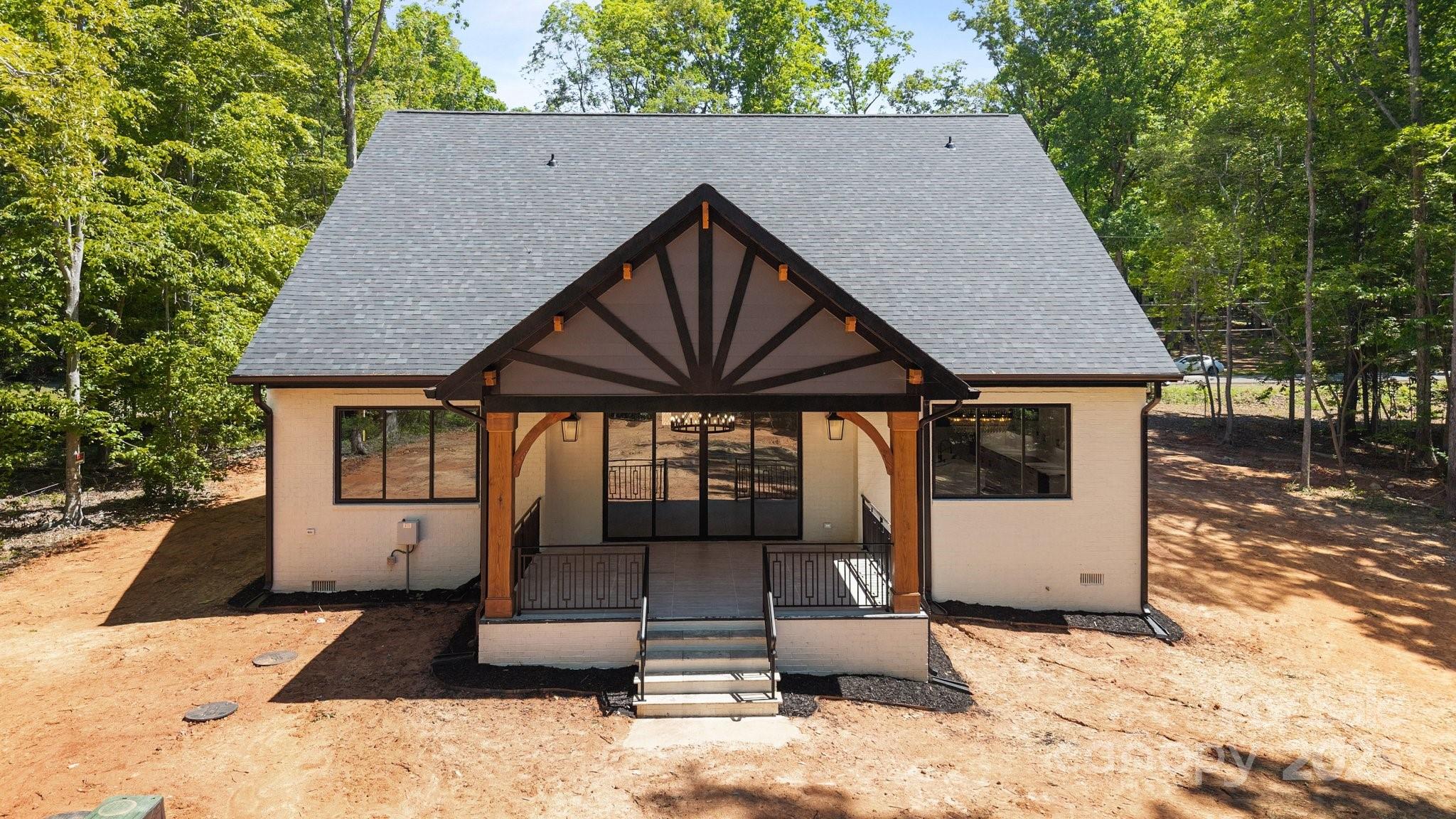 1408 Bloomsberry Lane