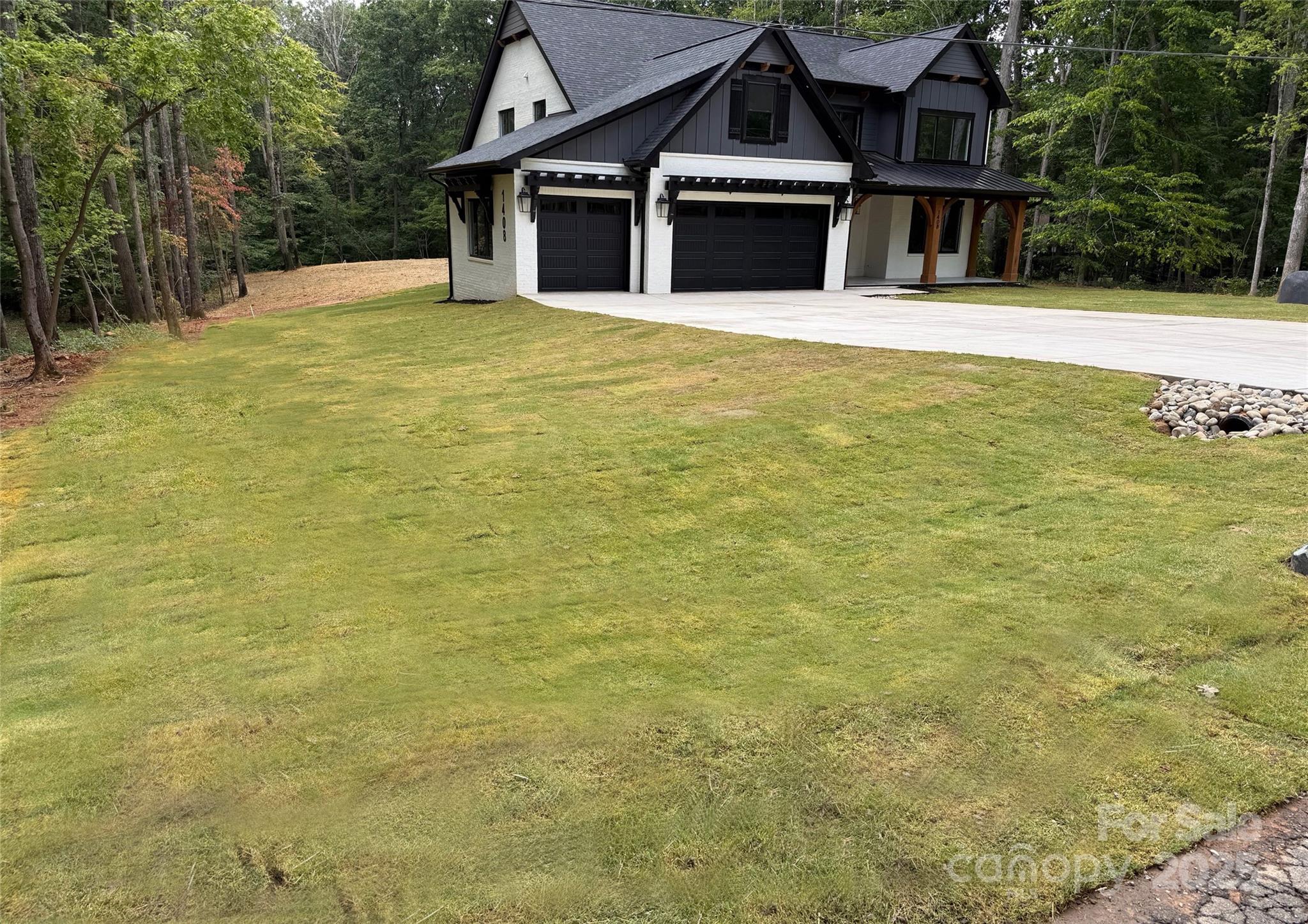 1408 Bloomsberry Lane