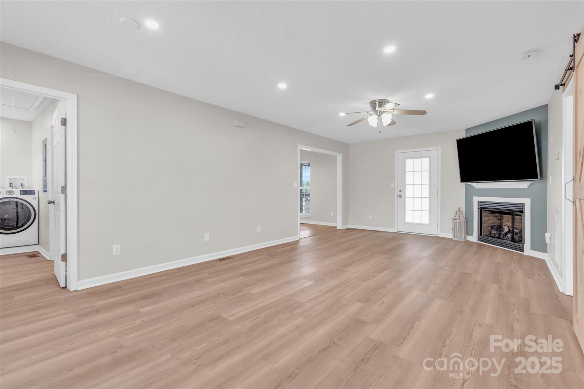 330 Split Oak Lane