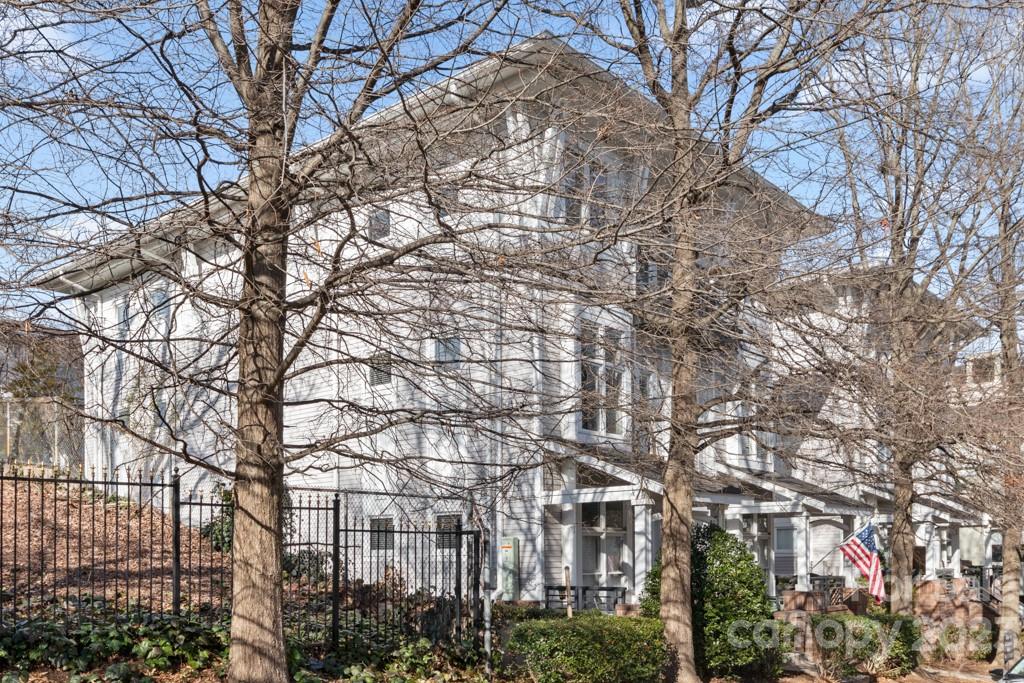 Alexander Court - Residential