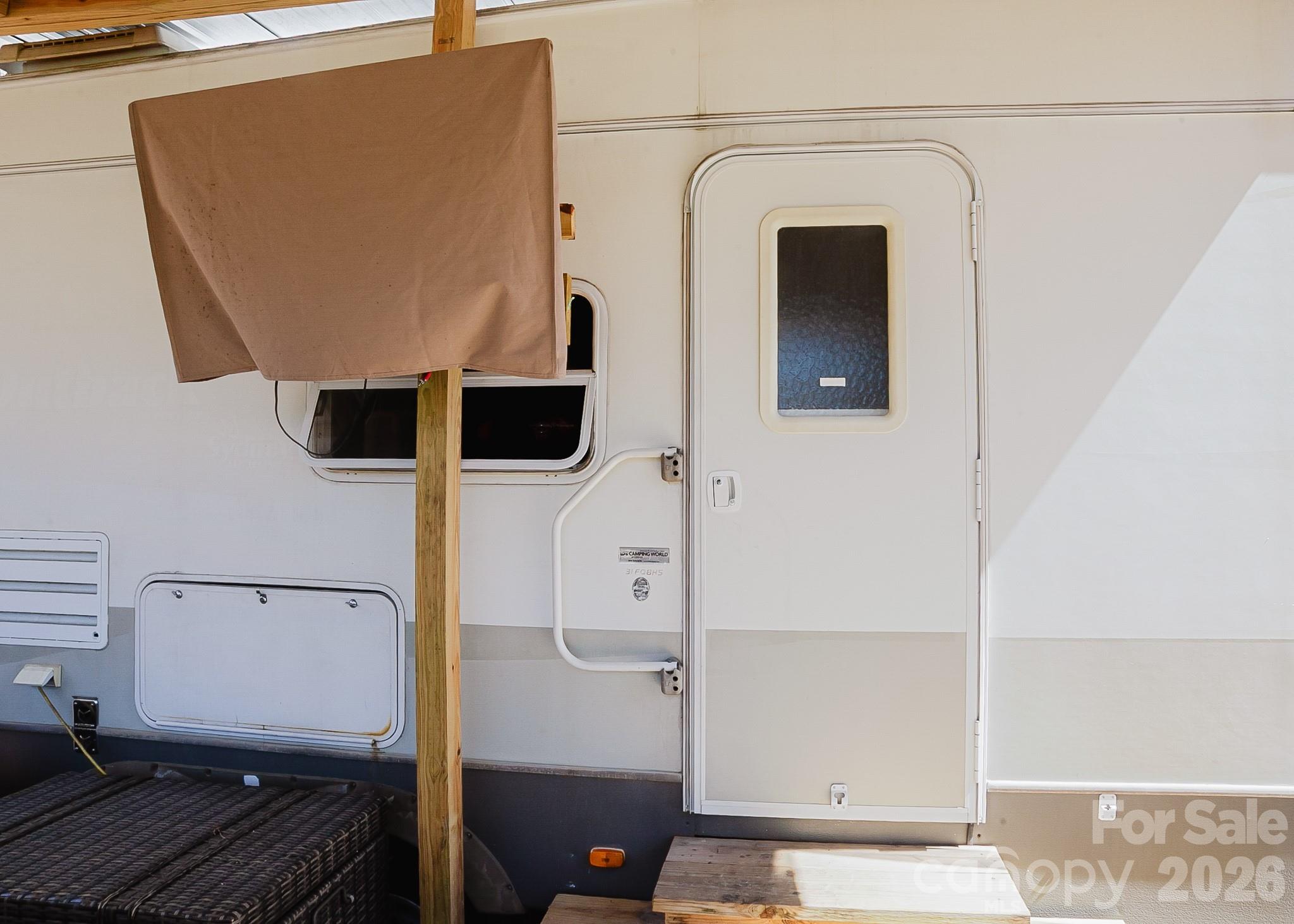 Twin Harbor - Residential