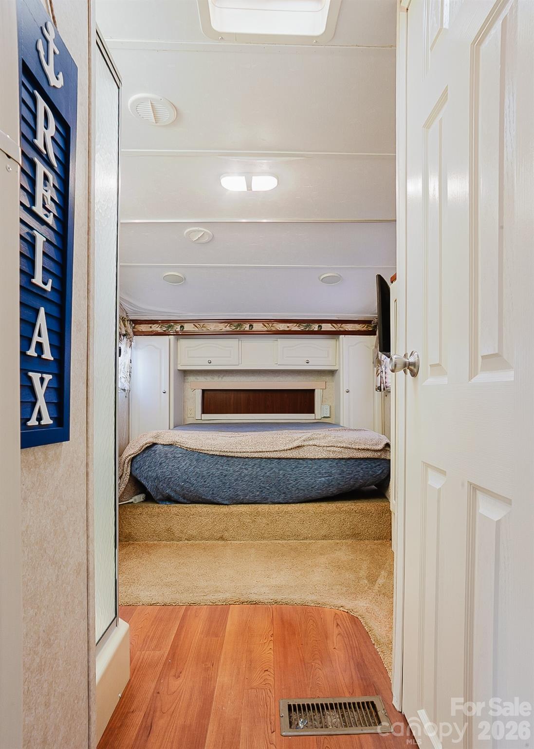 Twin Harbor - Residential