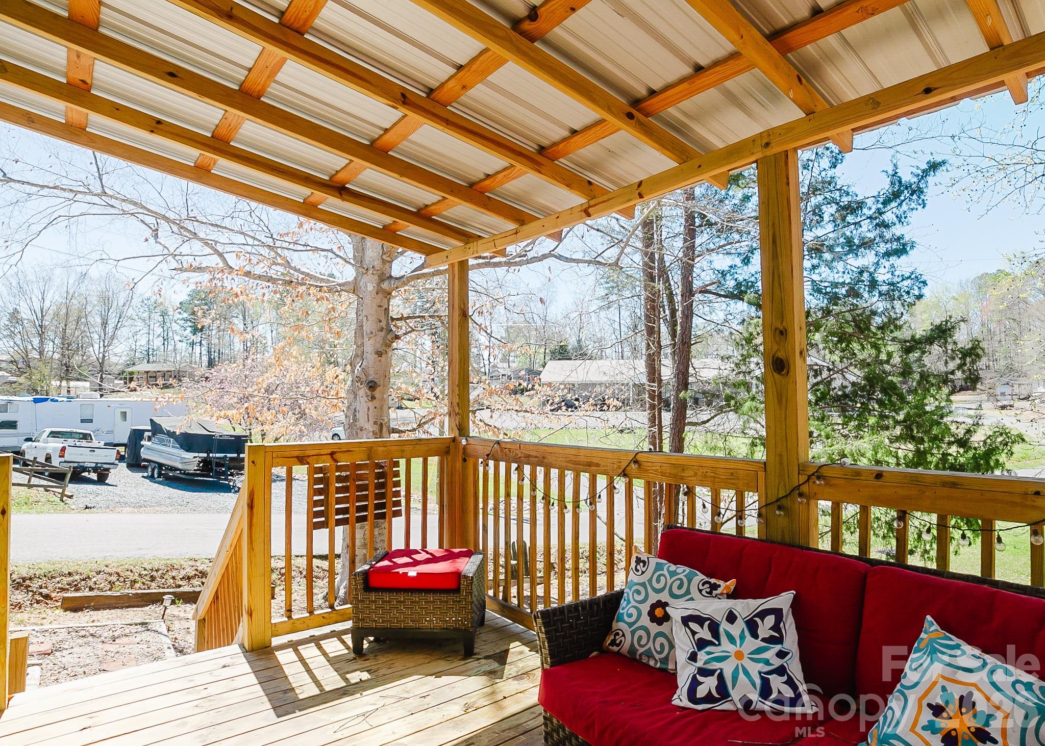 Twin Harbor - Residential